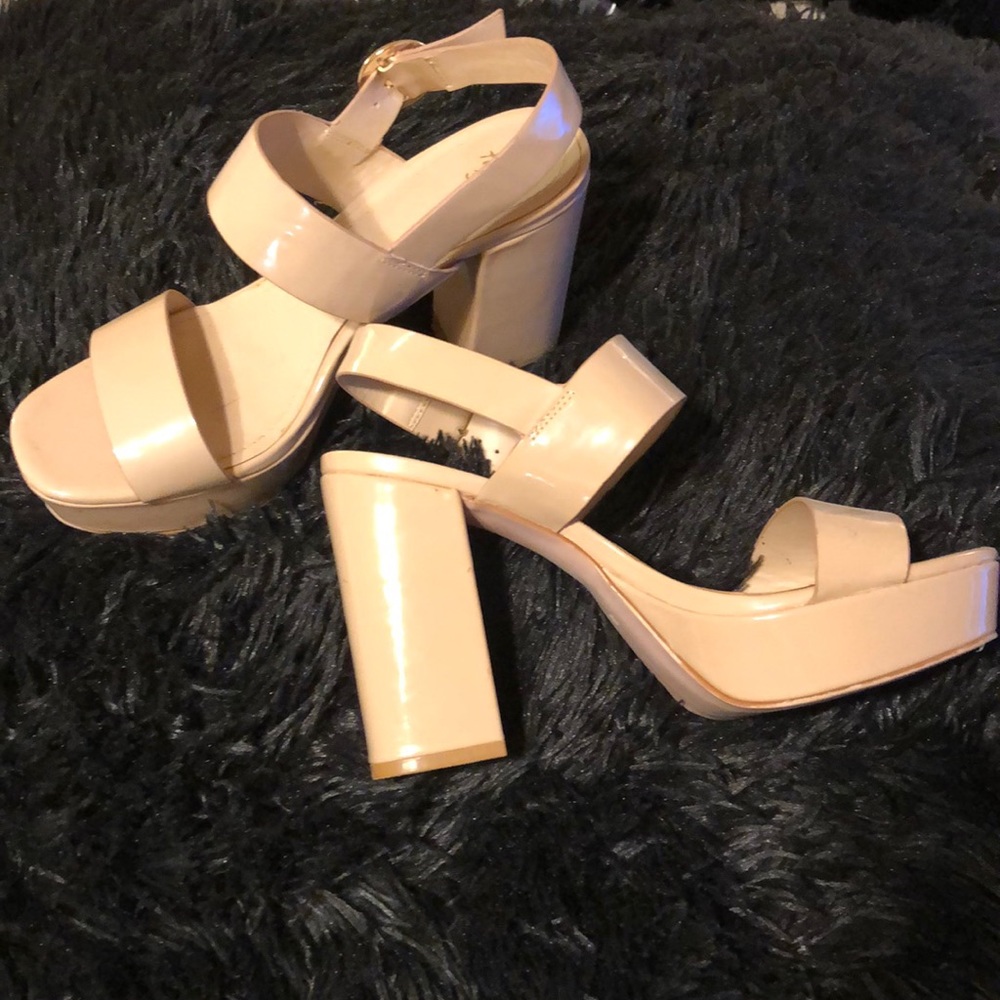 Platform shoes